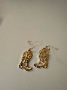 D17 Gold Cowboy Boot Dangle Earrings